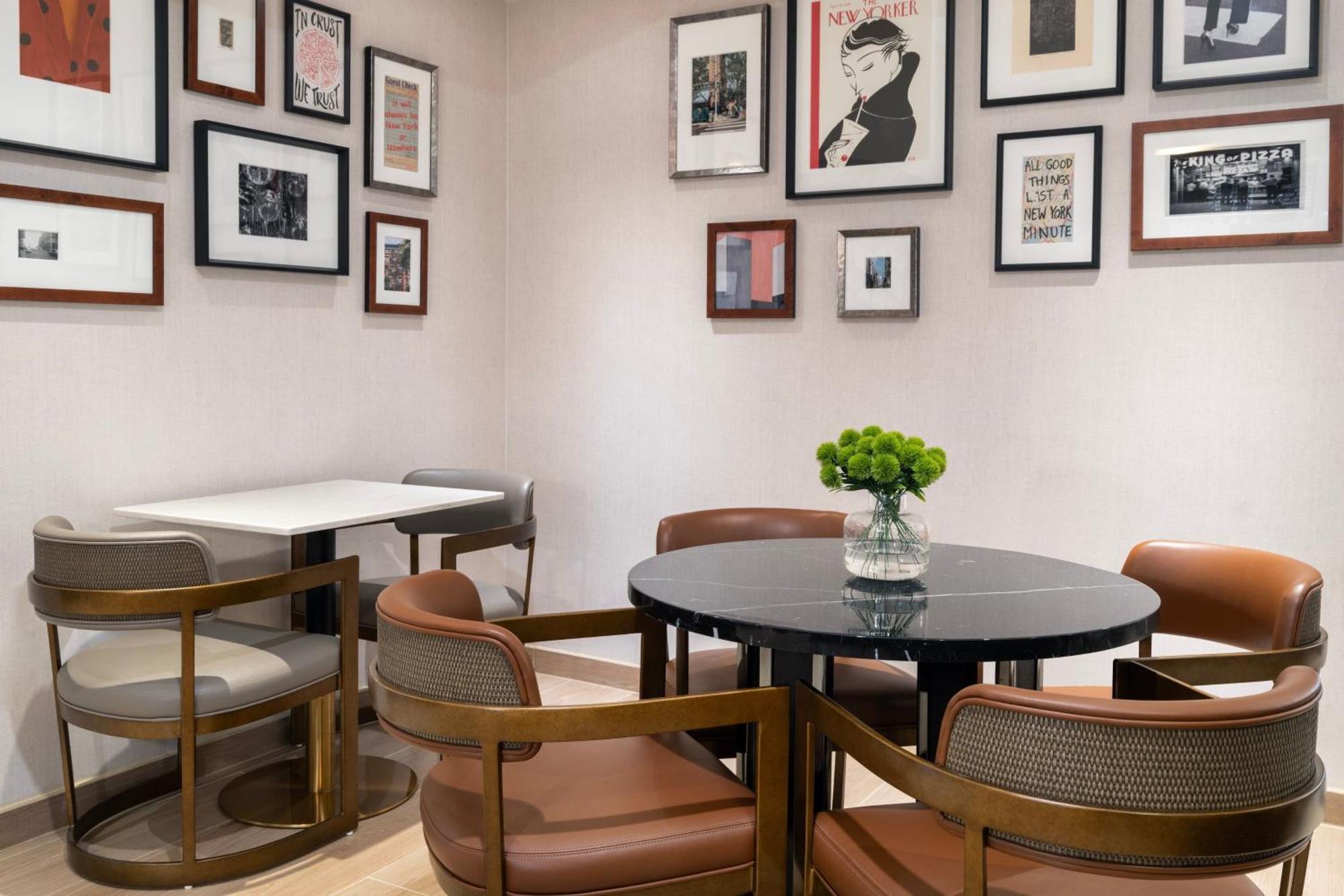 Courtyard By Marriott New York Manhattan / Soho Экстерьер фото