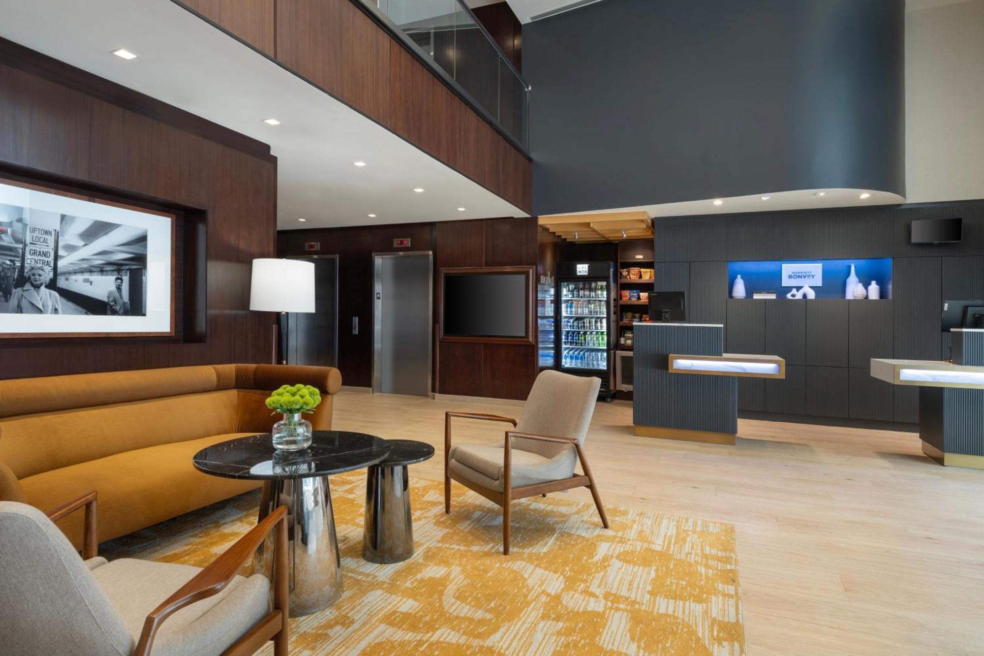 Courtyard By Marriott New York Manhattan / Soho Экстерьер фото
