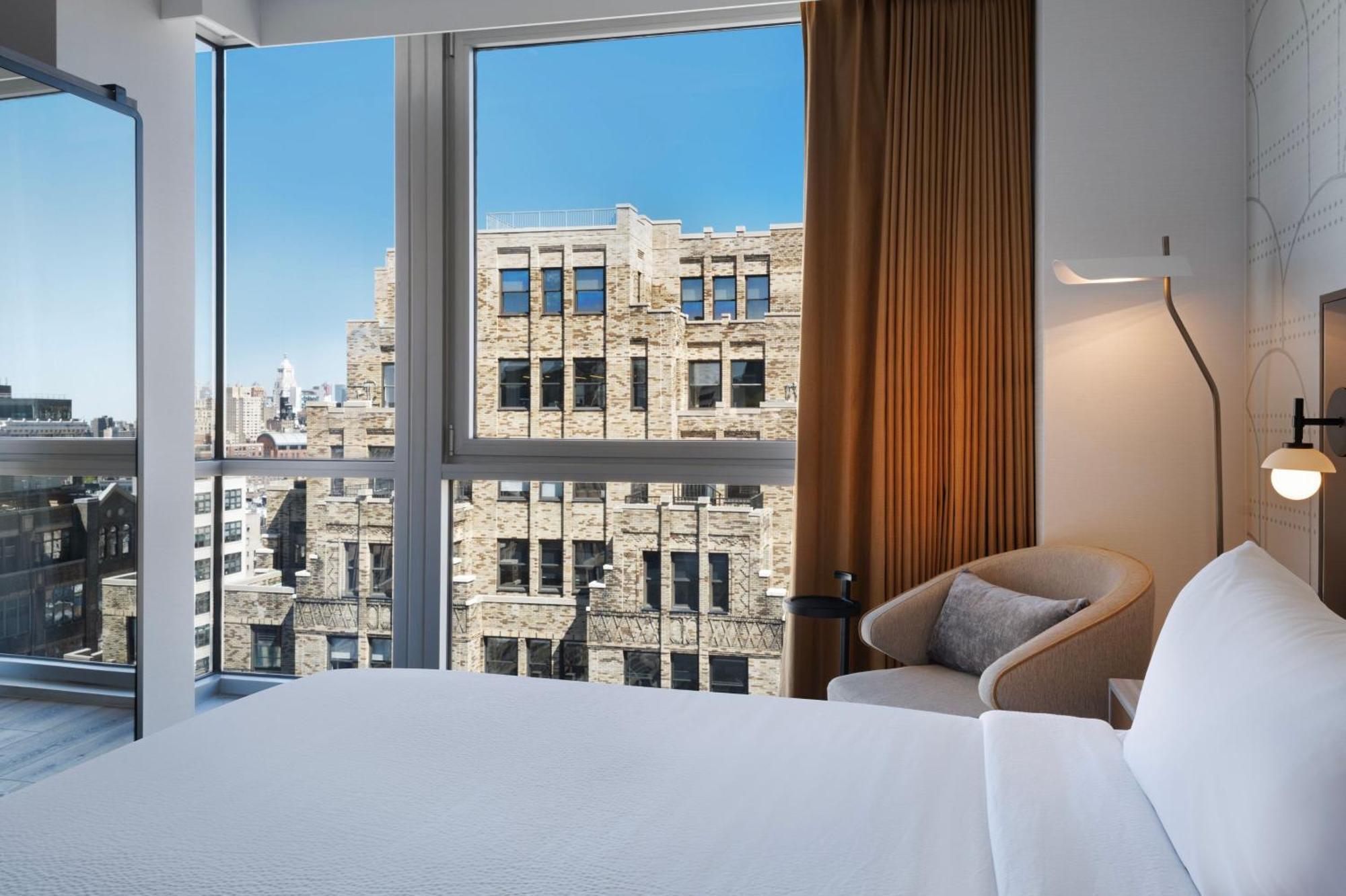 Courtyard By Marriott New York Manhattan / Soho Экстерьер фото