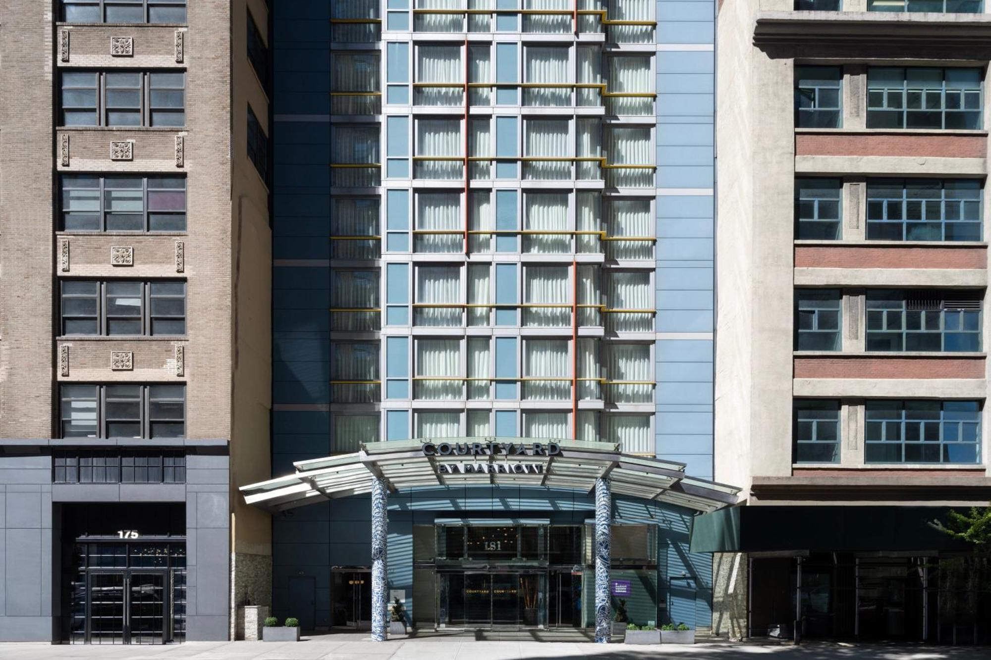 Courtyard By Marriott New York Manhattan / Soho Экстерьер фото